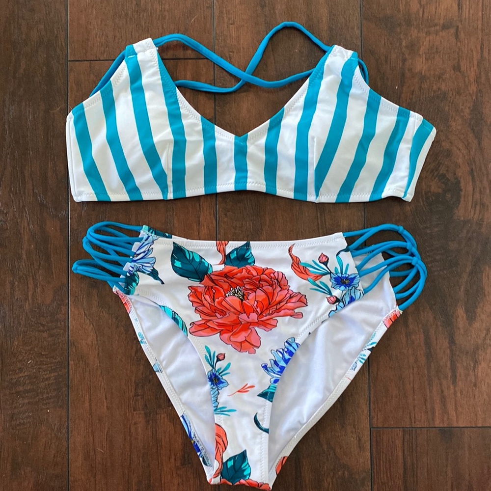 Stripe and floral straps bikini